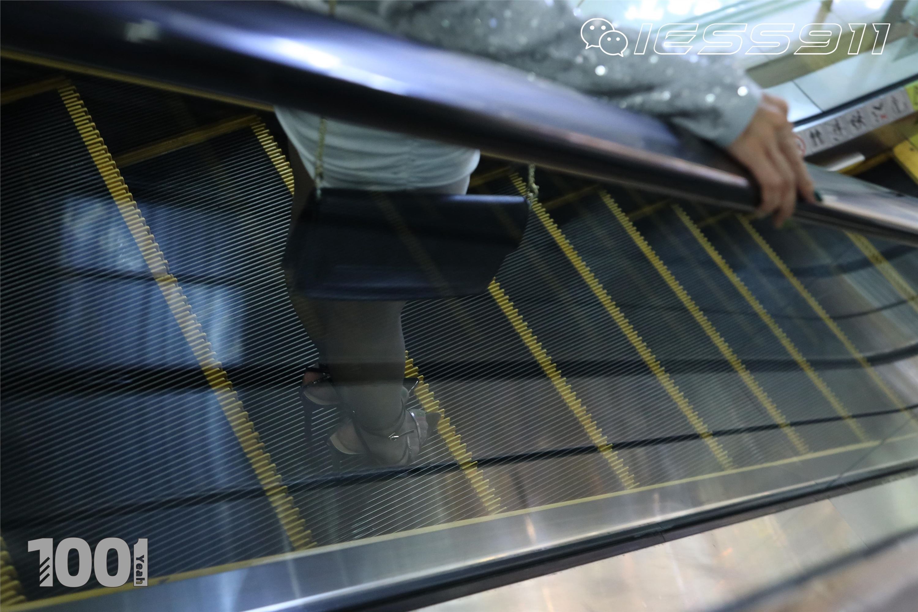 IESS异思趣向 一千零一夜 模特：真真《逛街1》